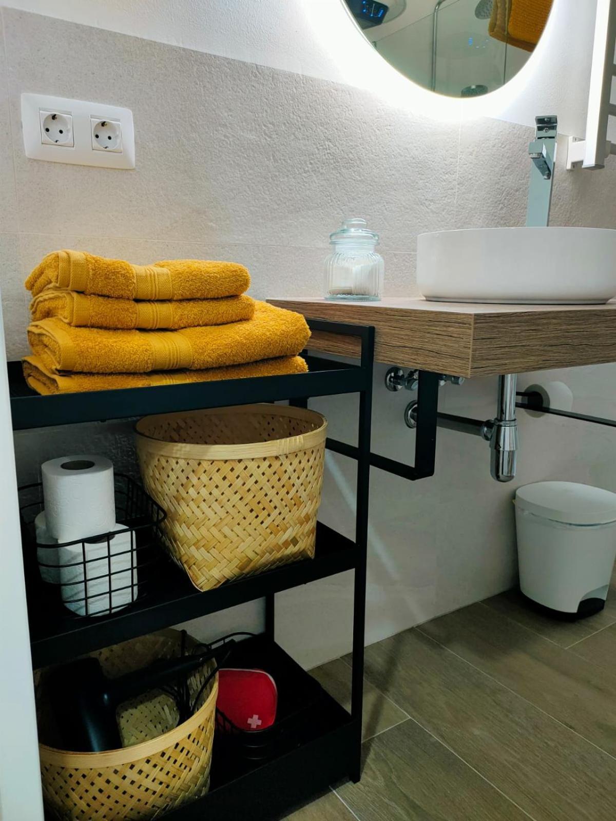 Apartamento El Adoquin Икод де лос Винос Екстериор снимка